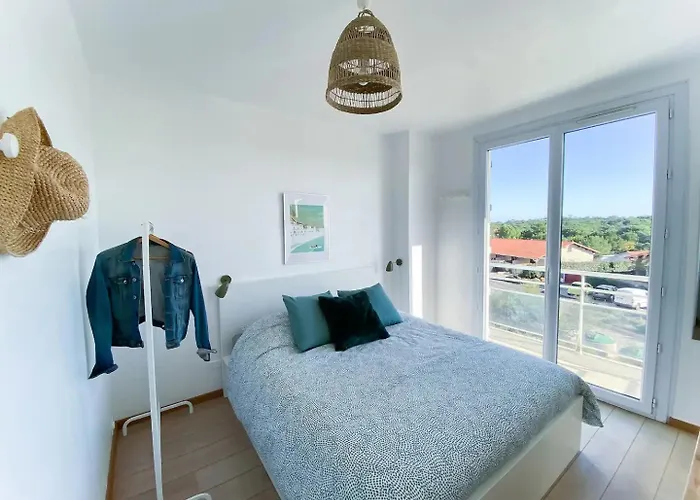 Hossegor Plage, Un Reve Pour Les Surfeurs ! *